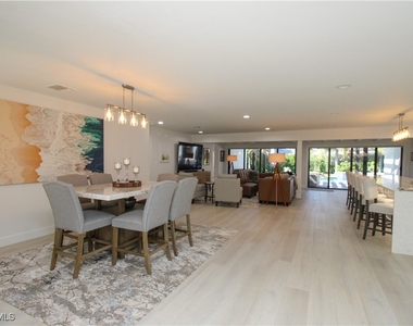 1555 Crayton Road - Photo Thumbnail 5