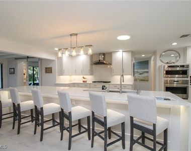1555 Crayton Road - Photo Thumbnail 7