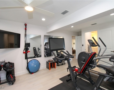 1555 Crayton Road - Photo Thumbnail 17