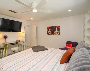1555 Crayton Road - Photo Thumbnail 15