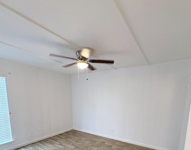 6200 W Tidwell Road W - Photo Thumbnail 6