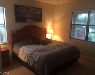 5728 Mayflower Way - Photo Thumbnail 10