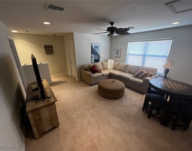 5728 Mayflower Way - Photo Thumbnail 31