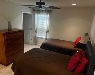 5728 Mayflower Way - Photo Thumbnail 27