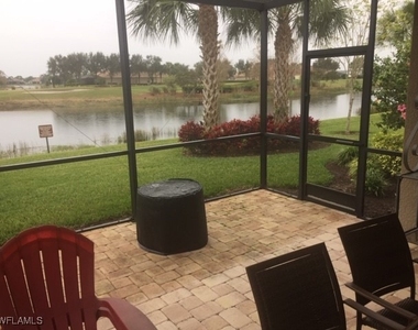5728 Mayflower Way - Photo Thumbnail 14