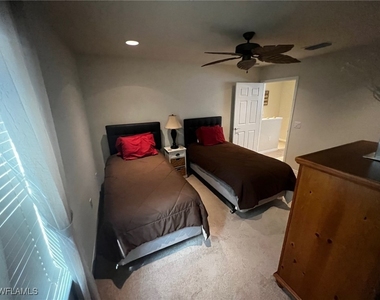 5728 Mayflower Way - Photo Thumbnail 30