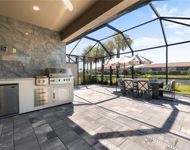 15191 Tolmino Street - Photo Thumbnail 17