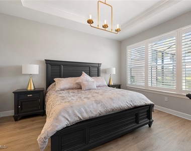 15191 Tolmino Street - Photo Thumbnail 10