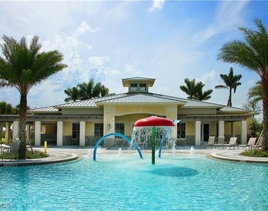 2665 Vine Avenue - Photo Thumbnail 22