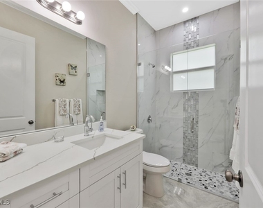589 12th Avenue Nw - Photo Thumbnail 13
