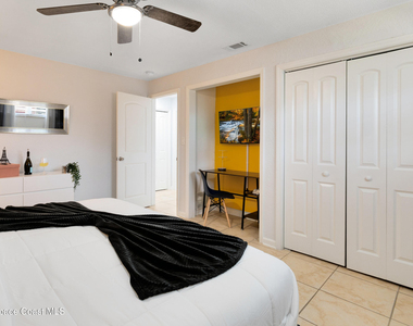 1029 Park Drive - Photo Thumbnail 12
