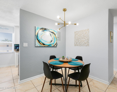 1029 Park Drive - Photo Thumbnail 6