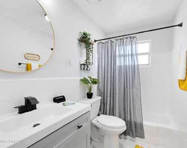 1029 Park Drive - Photo Thumbnail 16