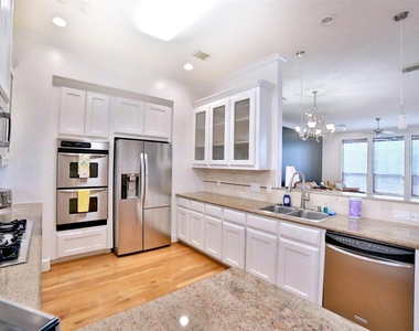 2410 Dorrington Street - Photo Thumbnail 6