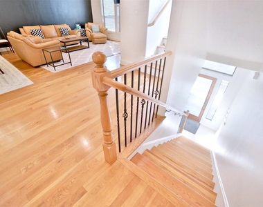 2410 Dorrington Street - Photo Thumbnail 17