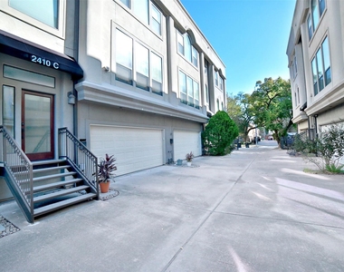 2410 Dorrington Street - Photo Thumbnail 28