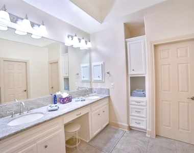 2410 Dorrington Street - Photo Thumbnail 11