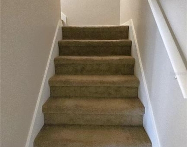 1302 Denman Court - Photo Thumbnail 15