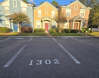 1302 Denman Court - Photo Thumbnail 2