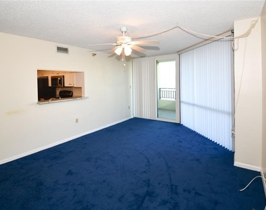 690 Island Way - Photo Thumbnail 7