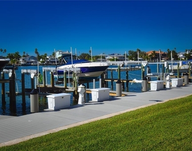 690 Island Way - Photo Thumbnail 29