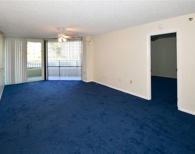 690 Island Way - Photo Thumbnail 5