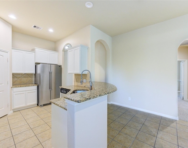 19306 Boulder Bay Lane - Photo Thumbnail 10