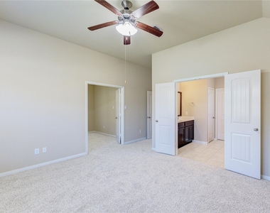19306 Boulder Bay Lane - Photo Thumbnail 21