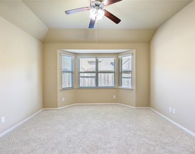 19306 Boulder Bay Lane - Photo Thumbnail 23