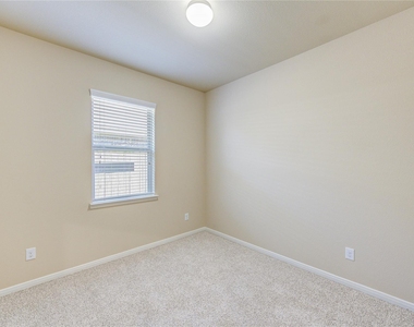 19306 Boulder Bay Lane - Photo Thumbnail 38