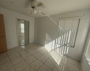 8722 Rain Forest Place - Photo Thumbnail 14