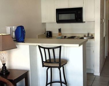 6300 Seawall Boulevard - Photo Thumbnail 17