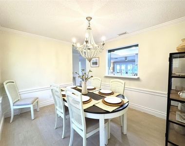 1004 Se 5th Avenue - Photo Thumbnail 16