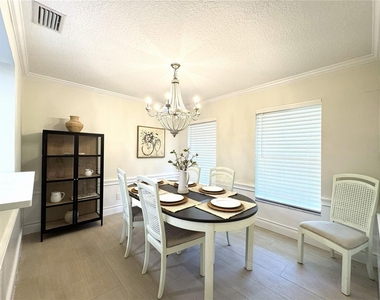 1004 Se 5th Avenue - Photo Thumbnail 15