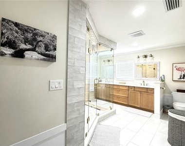 1004 Se 5th Avenue - Photo Thumbnail 24