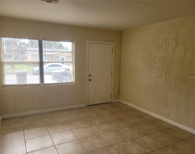 508 Booker St - Photo Thumbnail 5