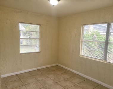 508 Booker St - Photo Thumbnail 13