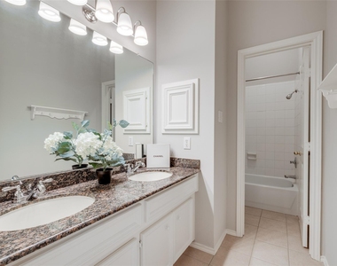 12414 N Shadow Cove Drive Lane - Photo Thumbnail 34