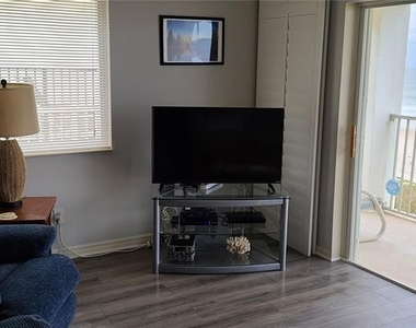 815 Ocean Shore Boulevard - Photo Thumbnail 5