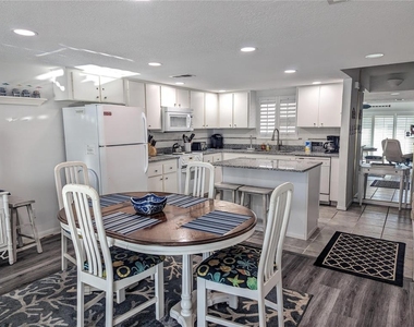 815 Ocean Shore Boulevard - Photo Thumbnail 3