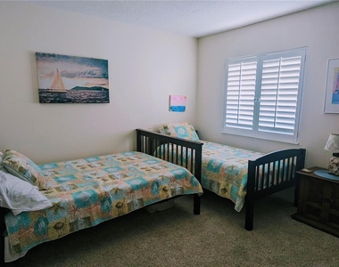 815 Ocean Shore Boulevard - Photo Thumbnail 7
