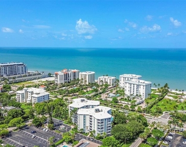 1300 Gulf Shore Boulevard N - Photo Thumbnail 30