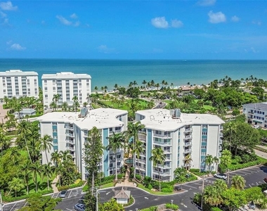 1300 Gulf Shore Boulevard N - Photo Thumbnail 28