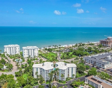 1300 Gulf Shore Boulevard N - Photo Thumbnail 29