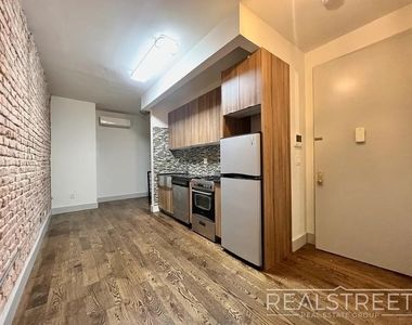 1351 Hancock Street - Photo Thumbnail 1