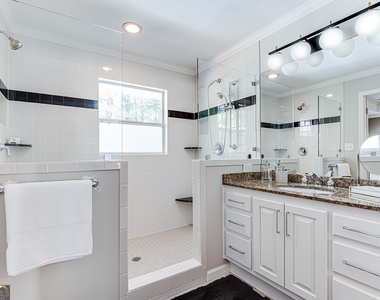 485 Riverside Parkway - Photo Thumbnail 36