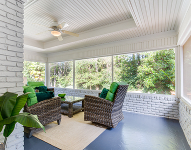485 Riverside Parkway - Photo Thumbnail 11