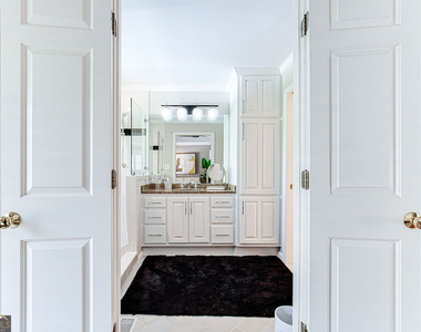 485 Riverside Parkway - Photo Thumbnail 35