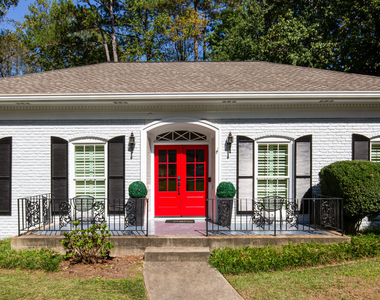 485 Riverside Parkway - Photo Thumbnail 2
