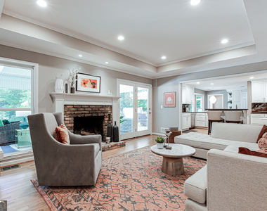 485 Riverside Parkway - Photo Thumbnail 21